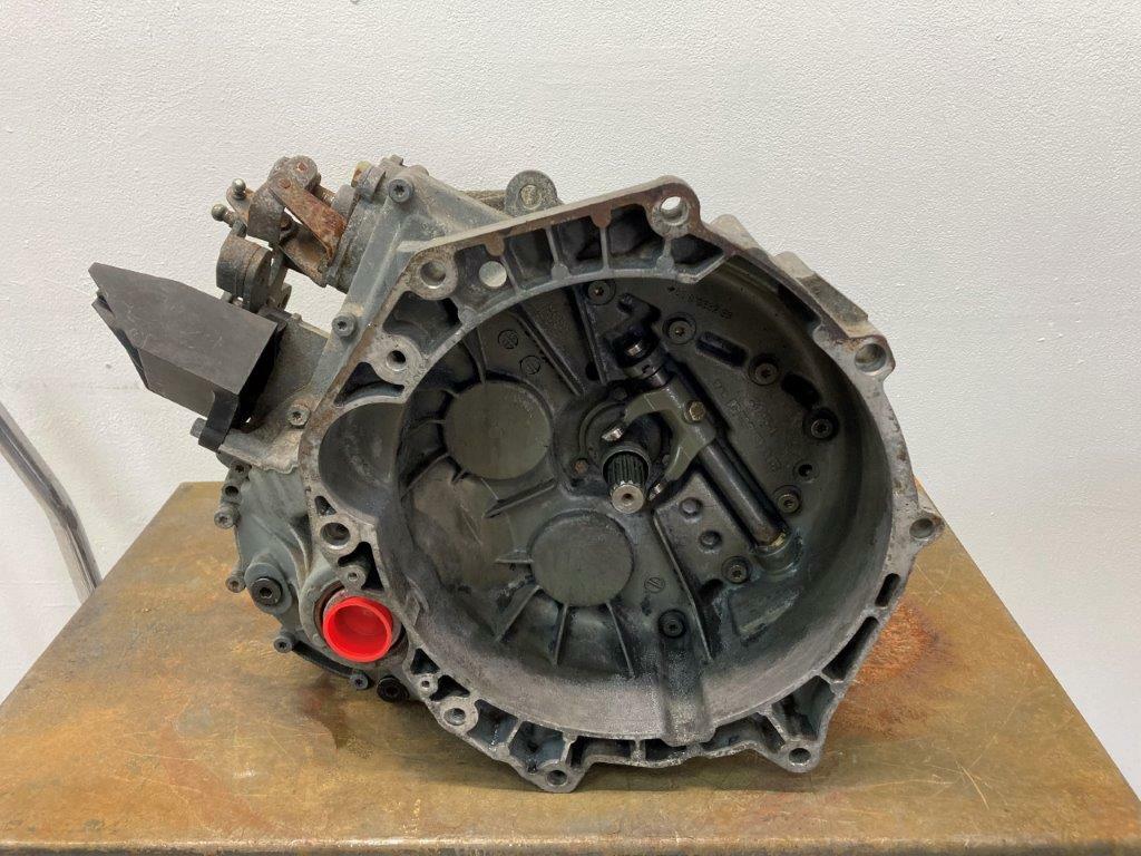 Mini Cooper S Manual Transmission 151K Miles 23007574849 02-08 R52 R53 436