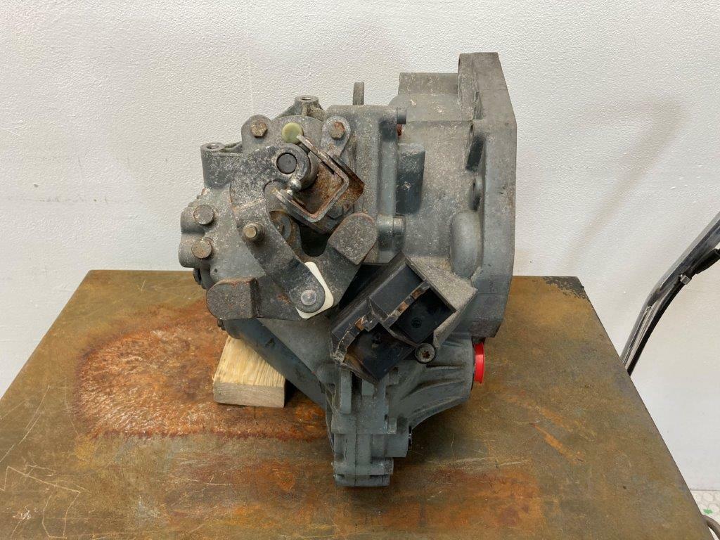 Mini Cooper S Manual Transmission 151K Miles 23007574849 02-08 R52 R53 436