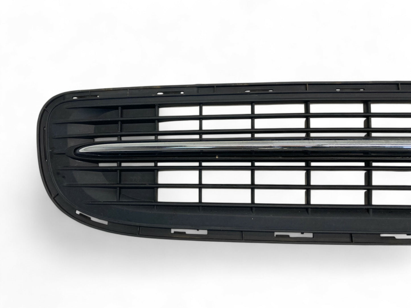 Mini Cooper Base Front Center Lower Grille 51117250785 11-15 R5x 463