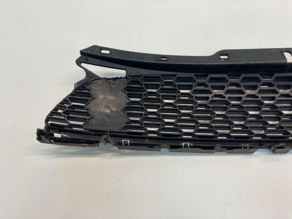 Mini Cooper S Front Hood Grille with Trim 51117255125 11-15 R5x 428