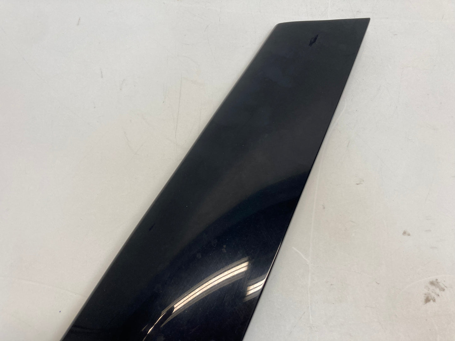 Mini Cooper Left  A Pillar Windshield Post Trim 51137128157 02-08 R50 R52 R53 427