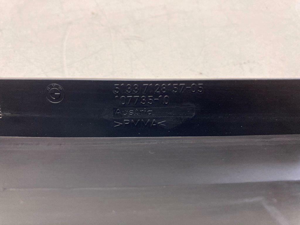 Mini Cooper Left  A Pillar Windshield Post Trim 51137128157 02-08 R50 R52 R53 436