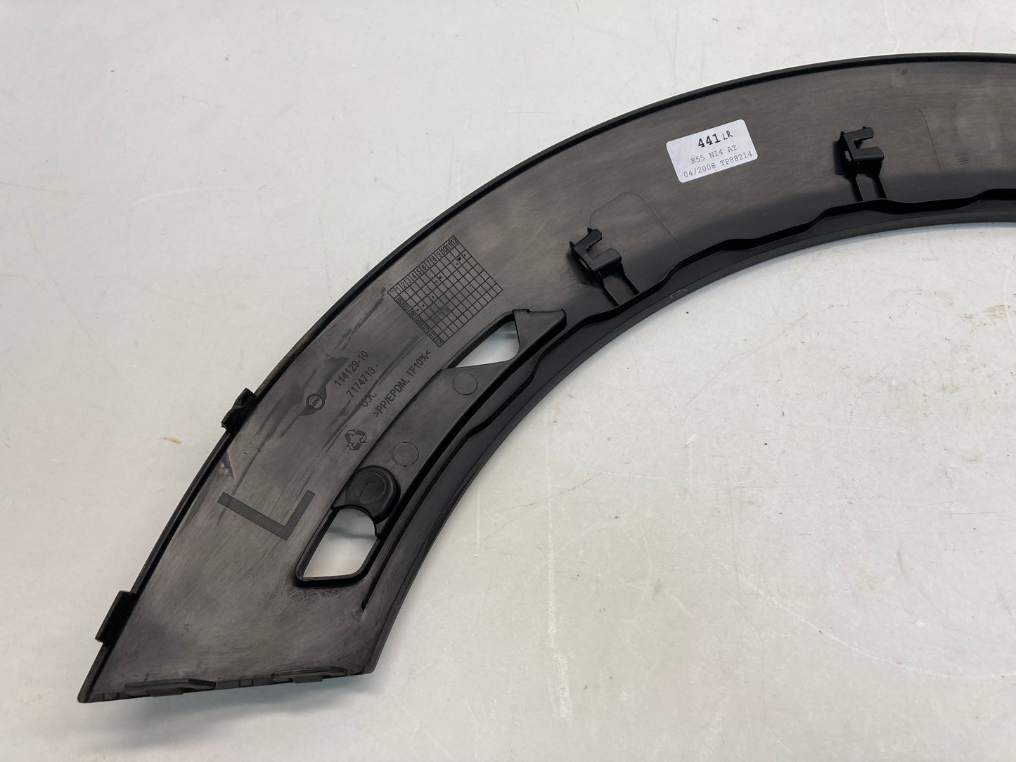 Mini Cooper Clubman Left Rear Fender Trim 51777174713 08-14 R55 441