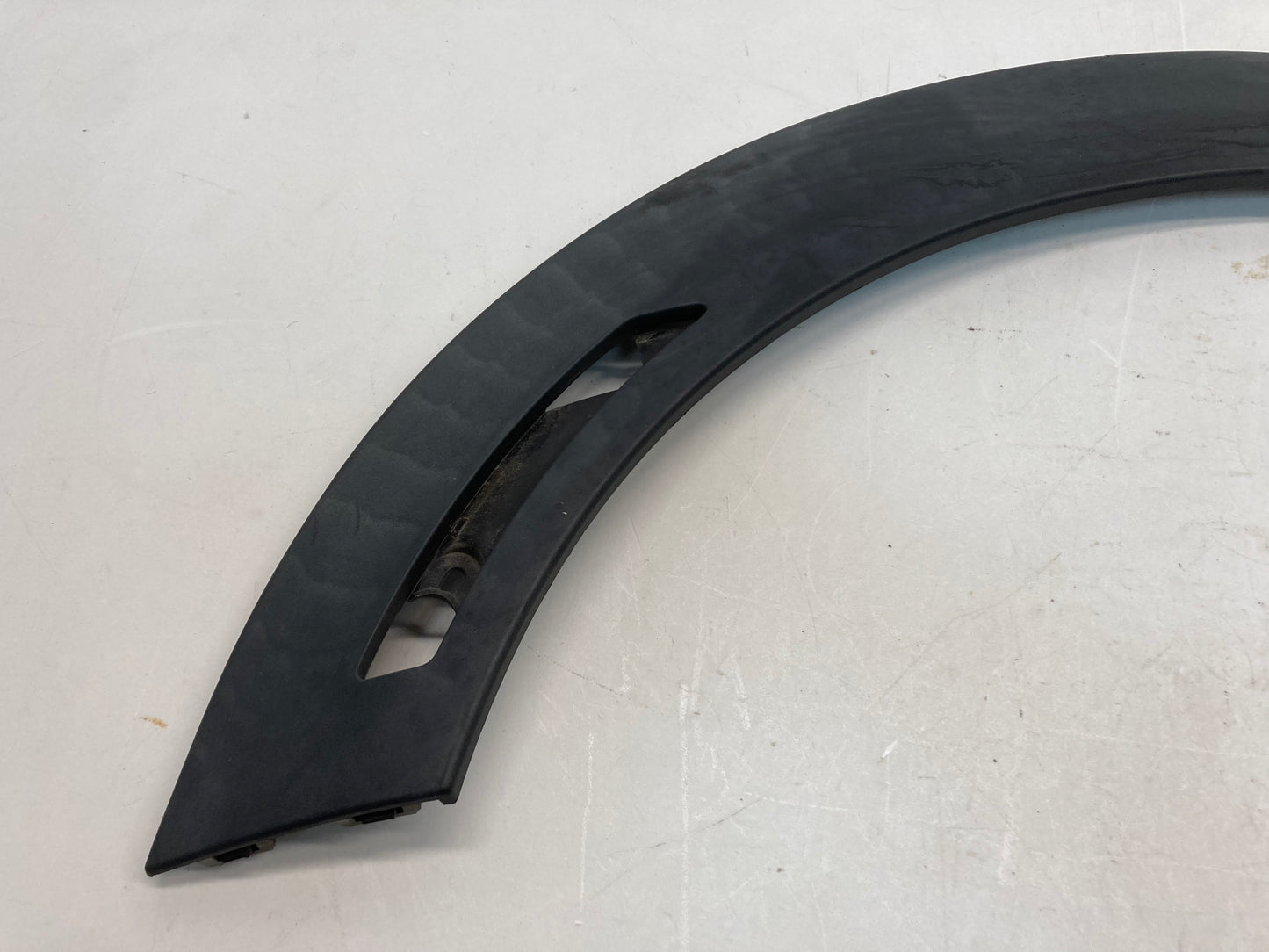 Mini Cooper Clubman Right Rear Fender Wheel Trim 51777174714 08-14 R55 441