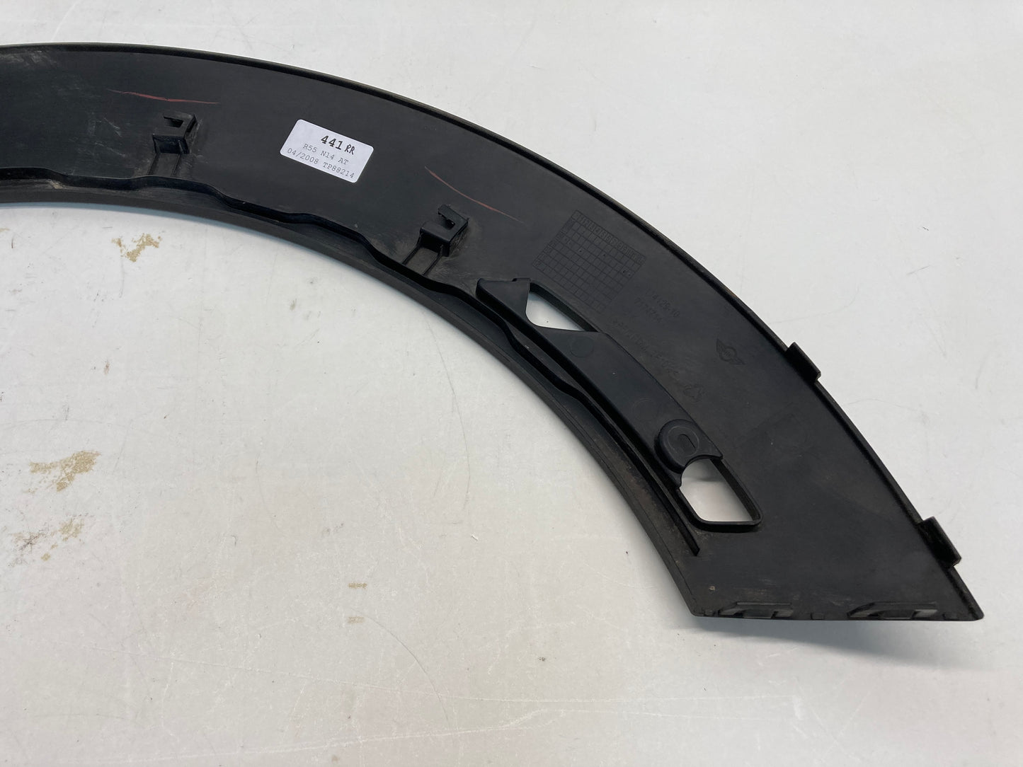 Mini Cooper Clubman Right Rear Fender Wheel Trim 51777174714 08-14 R55 441