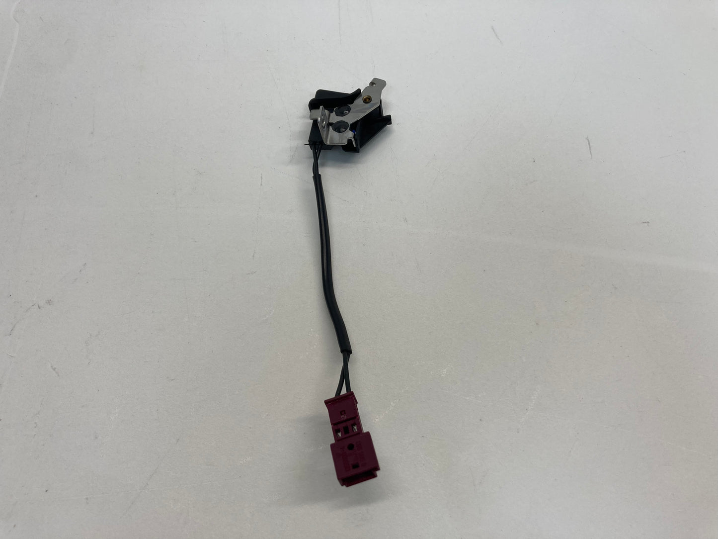 Mini Cooper Convertible Cargo Area Microswitch 61313452578 09-15 R57 R59