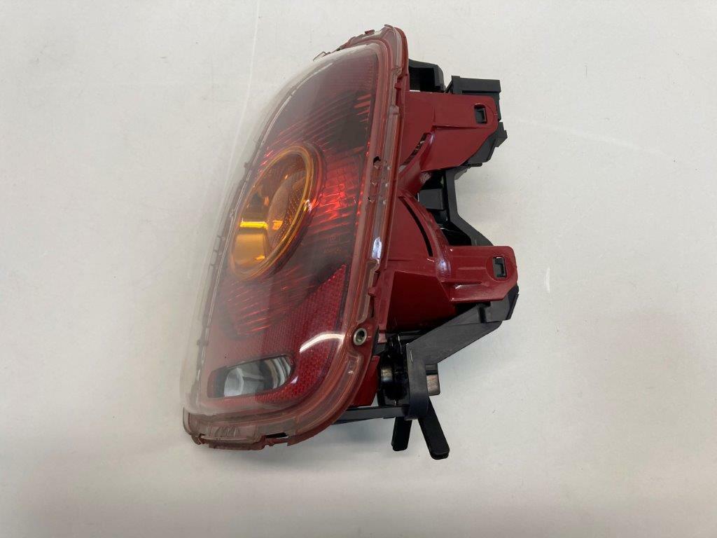 Mini Cooper Right Rear Tail Light Amber Lens 63212757010 07-10 R56 R57 432