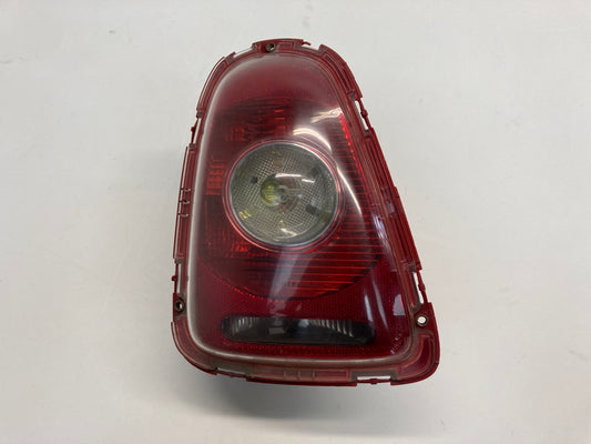 Mini Cooper Left Rear Taillight White Turn Indicator 63212757011 07-10 R56 R57 444