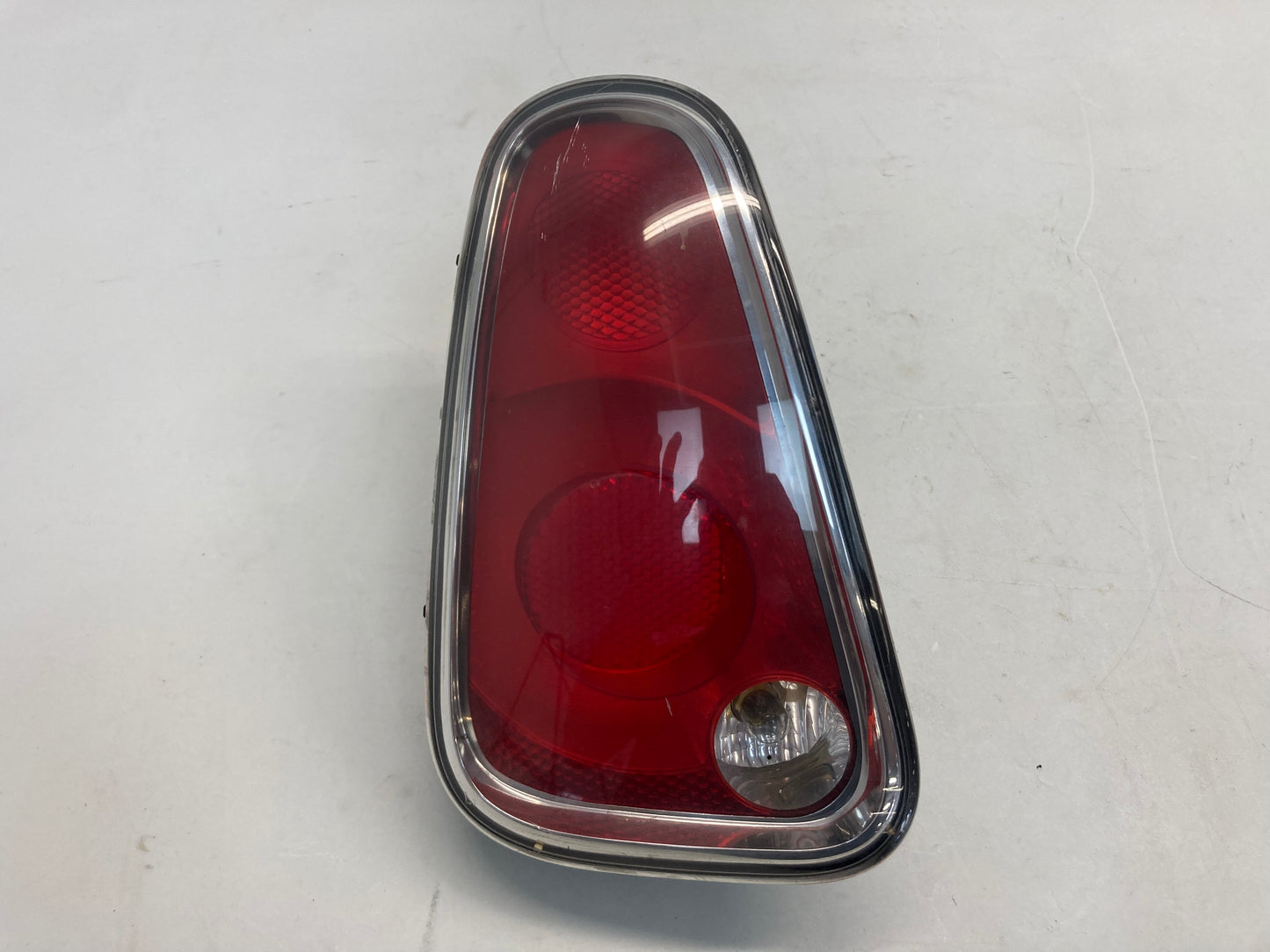 Mini Cooper Left Rear Taillight 63217166959 05-08 R50 R52 R53 419