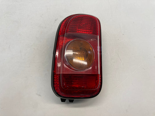 Mini Cooper Clubman Left Rear Tail Light 63217167411 08-10 R55 441