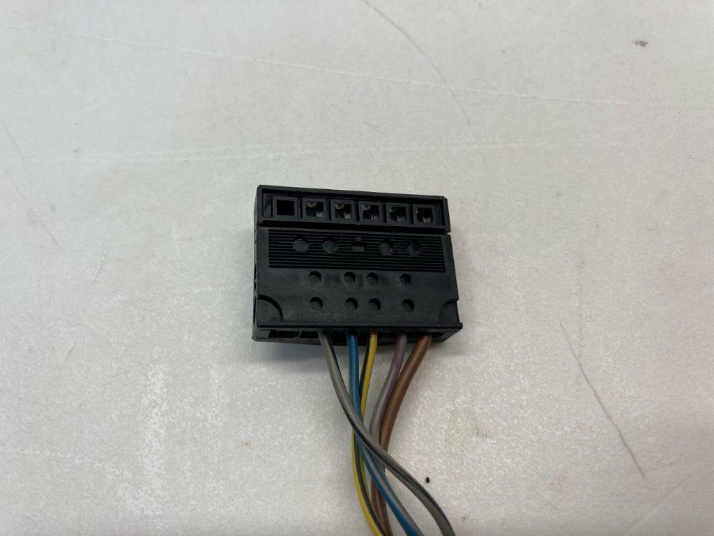 Mini Cooper Clubman Tail Light Connector with Wires 11-14 R55