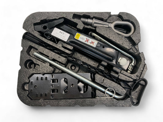 Mini Cooper Tool Kit with Jack and Lug Wrench 71106778555 07-15 R5x 463