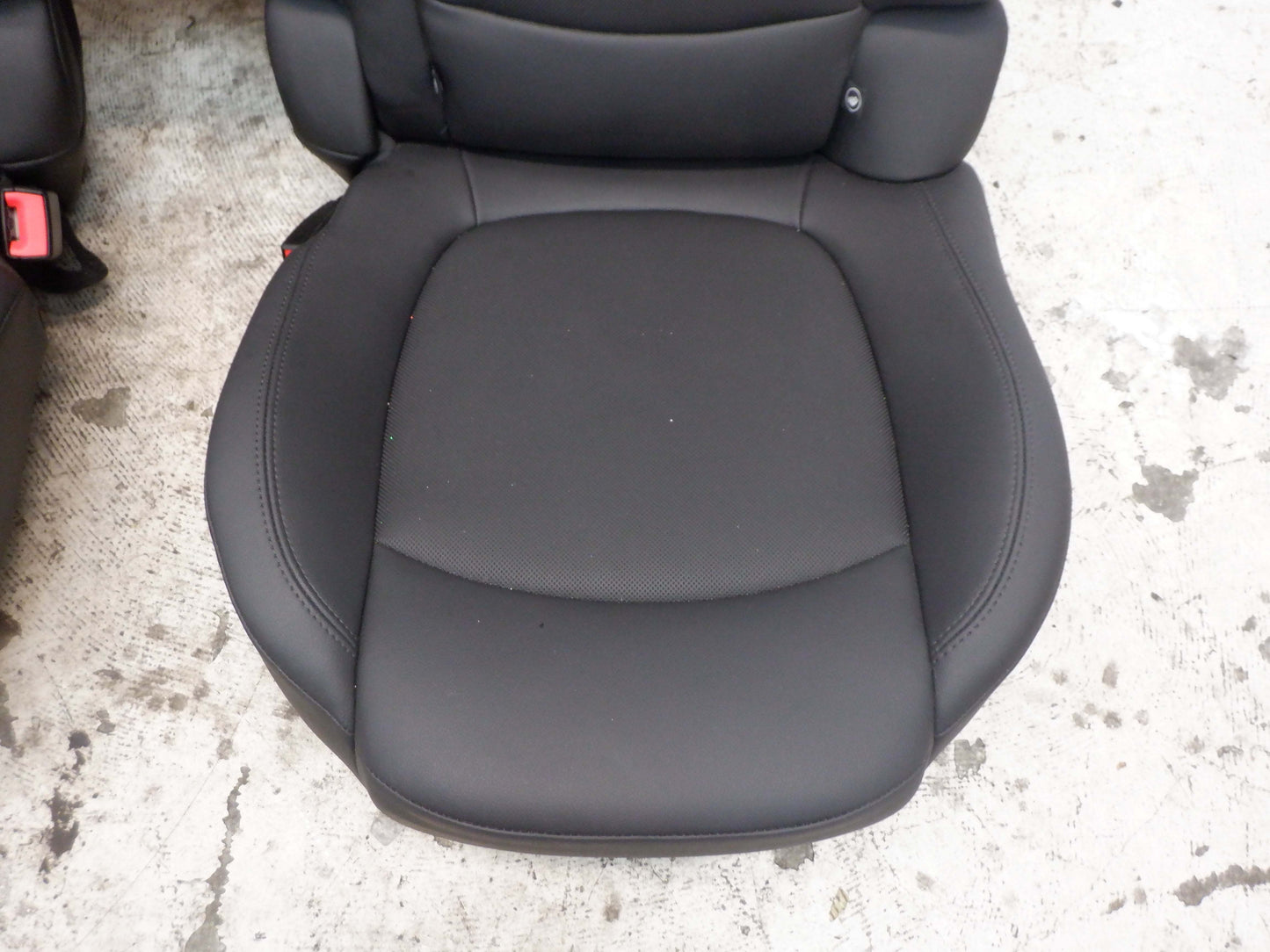 Mini Paceman Seats Black Leatherette 13-16 K9E1 251