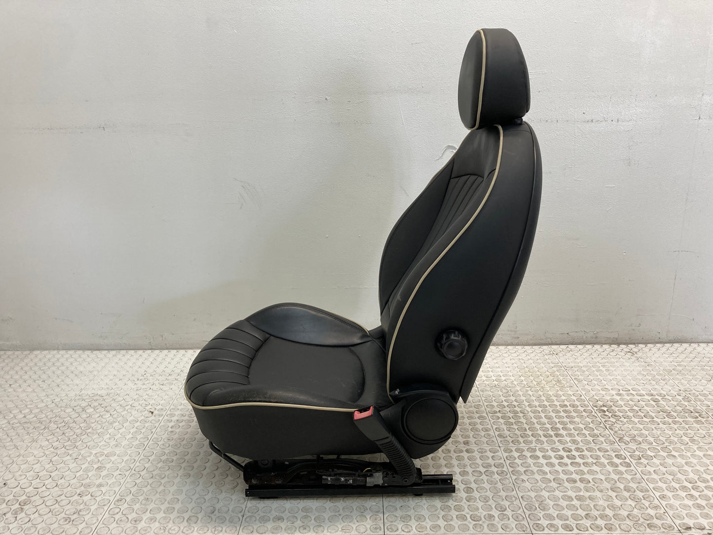 Mini Cooper Lounge Leather Seats Carbon Black T9E1 Heated 07-14 R56 R55 444