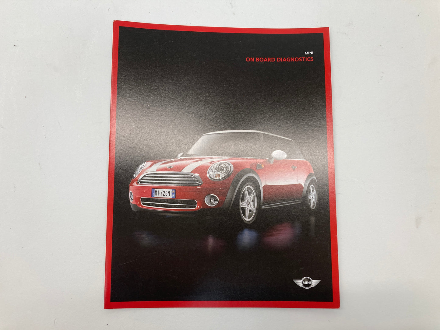 2009 Mini Cooper Owner's Manual/Technical Literature & Case 01412602030 R56 R57 363