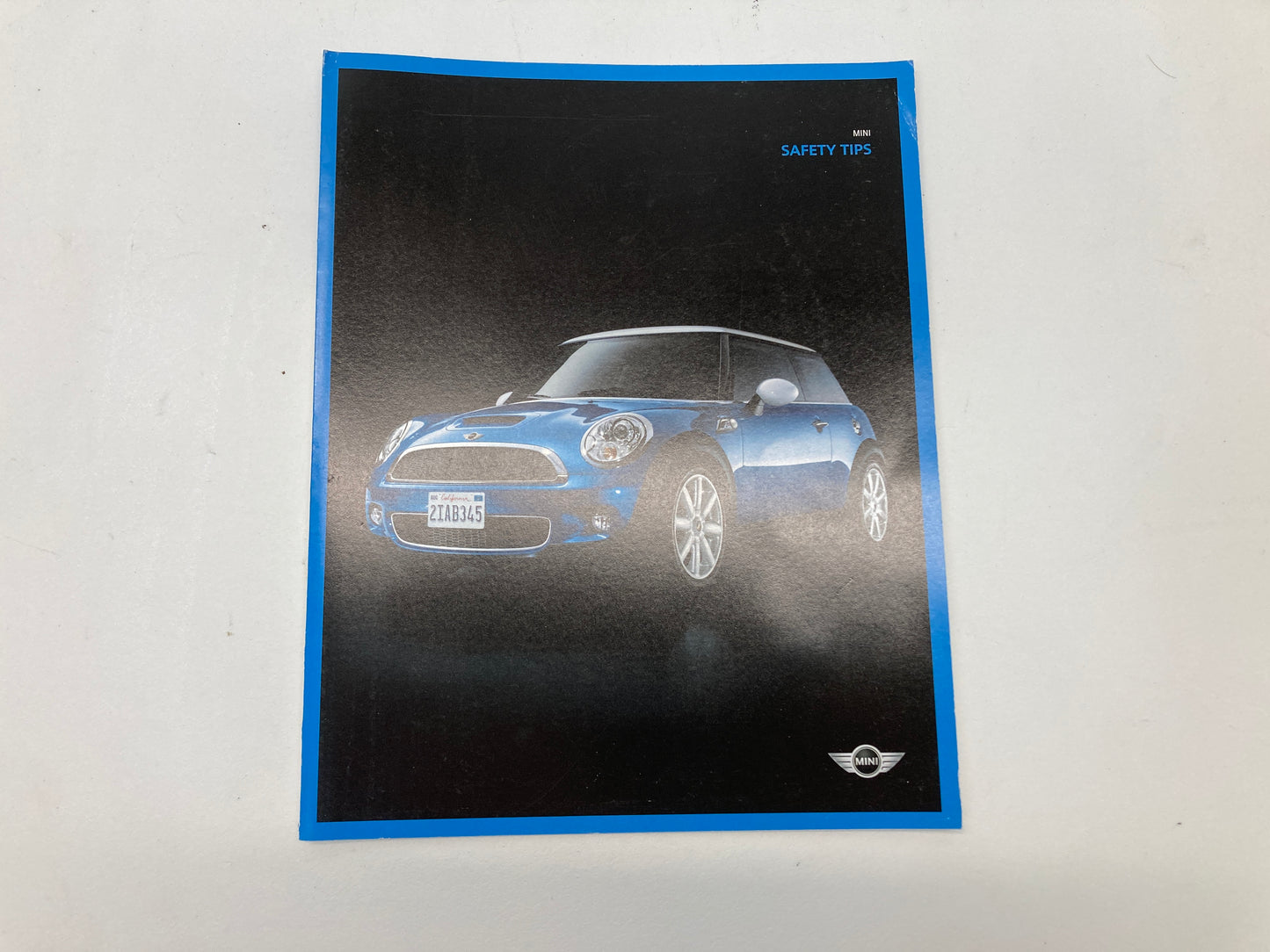 2009 Mini Cooper Owner's Manual/Technical Literature & Case 01412602030 R56 R57 363