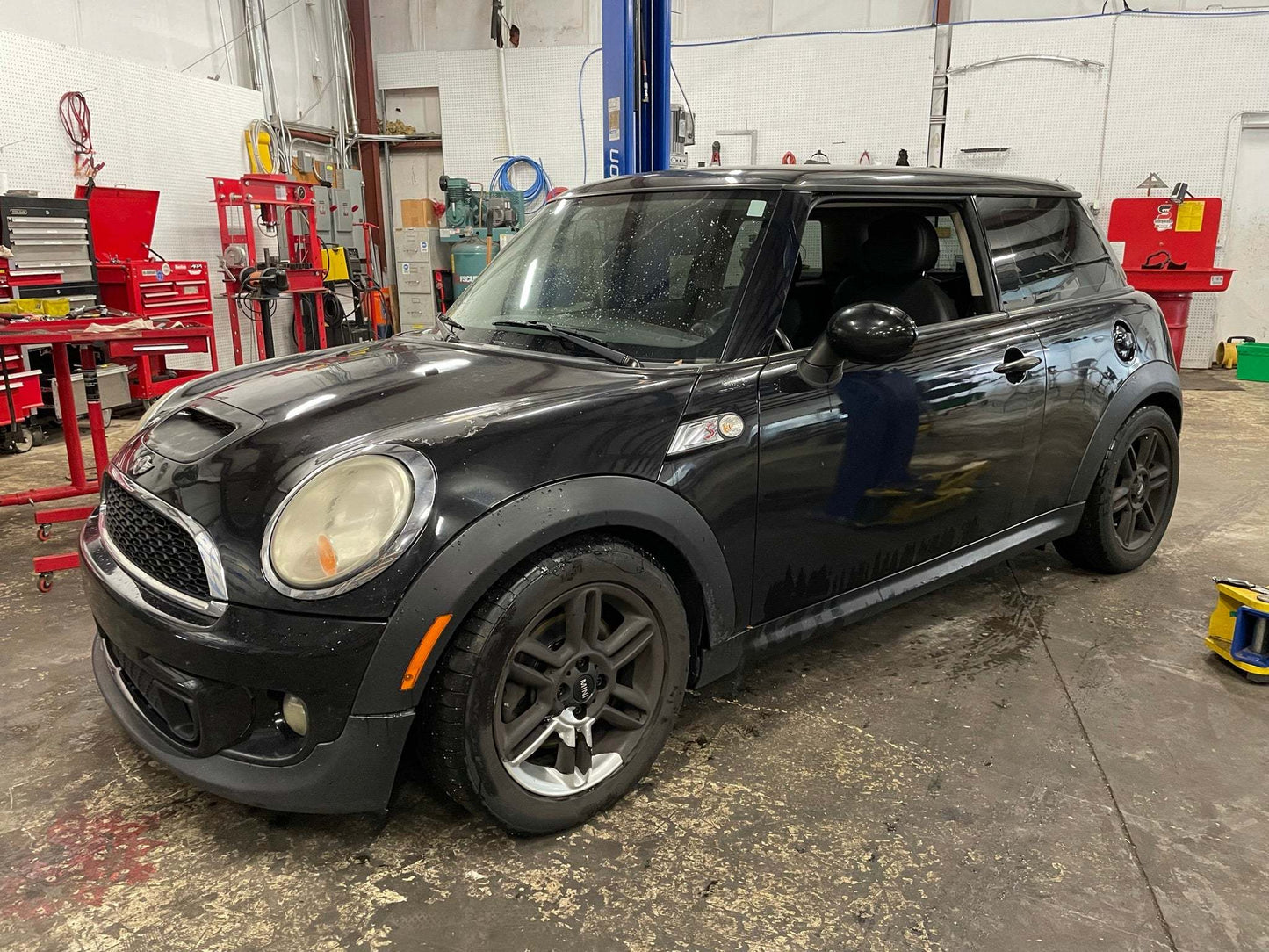 2011 MINI Cooper Hatchback S, New Parts Car (October 2021) Stk # 264