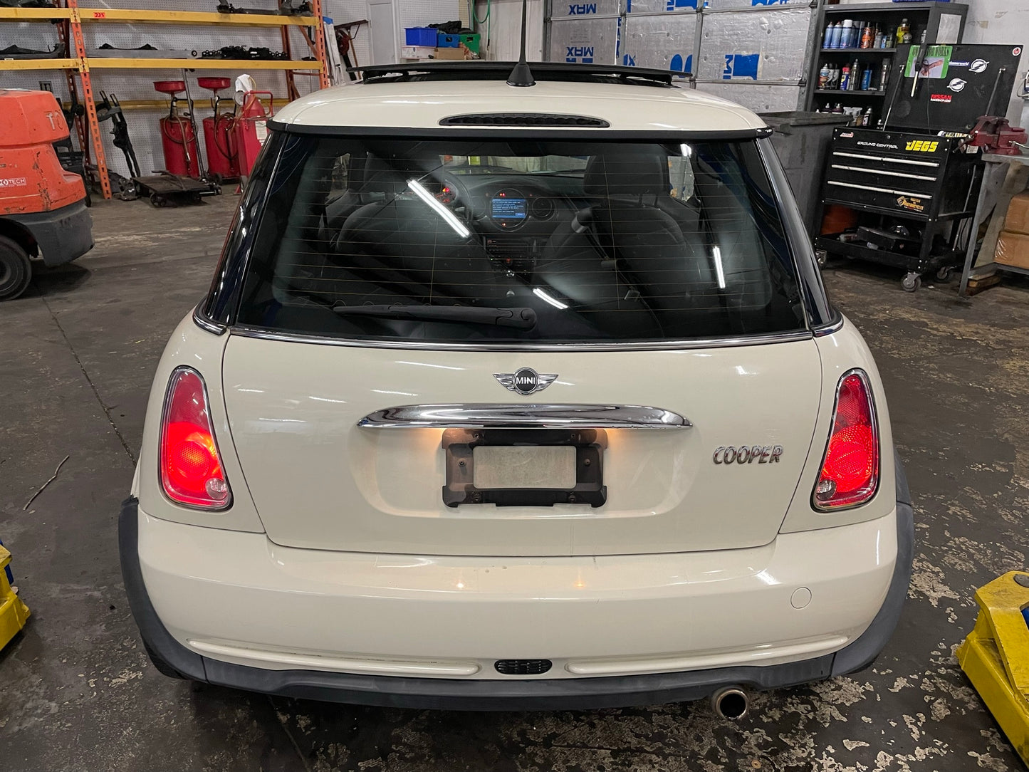 2005 MINI Cooper Base, New Parts Car (March 2021) Stk # 291