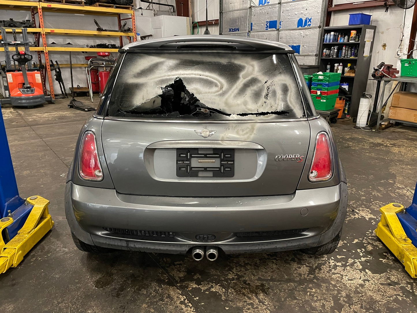 2006 MINI Cooper Hatchback S, New Parts Car (April 2022) Stk # 293