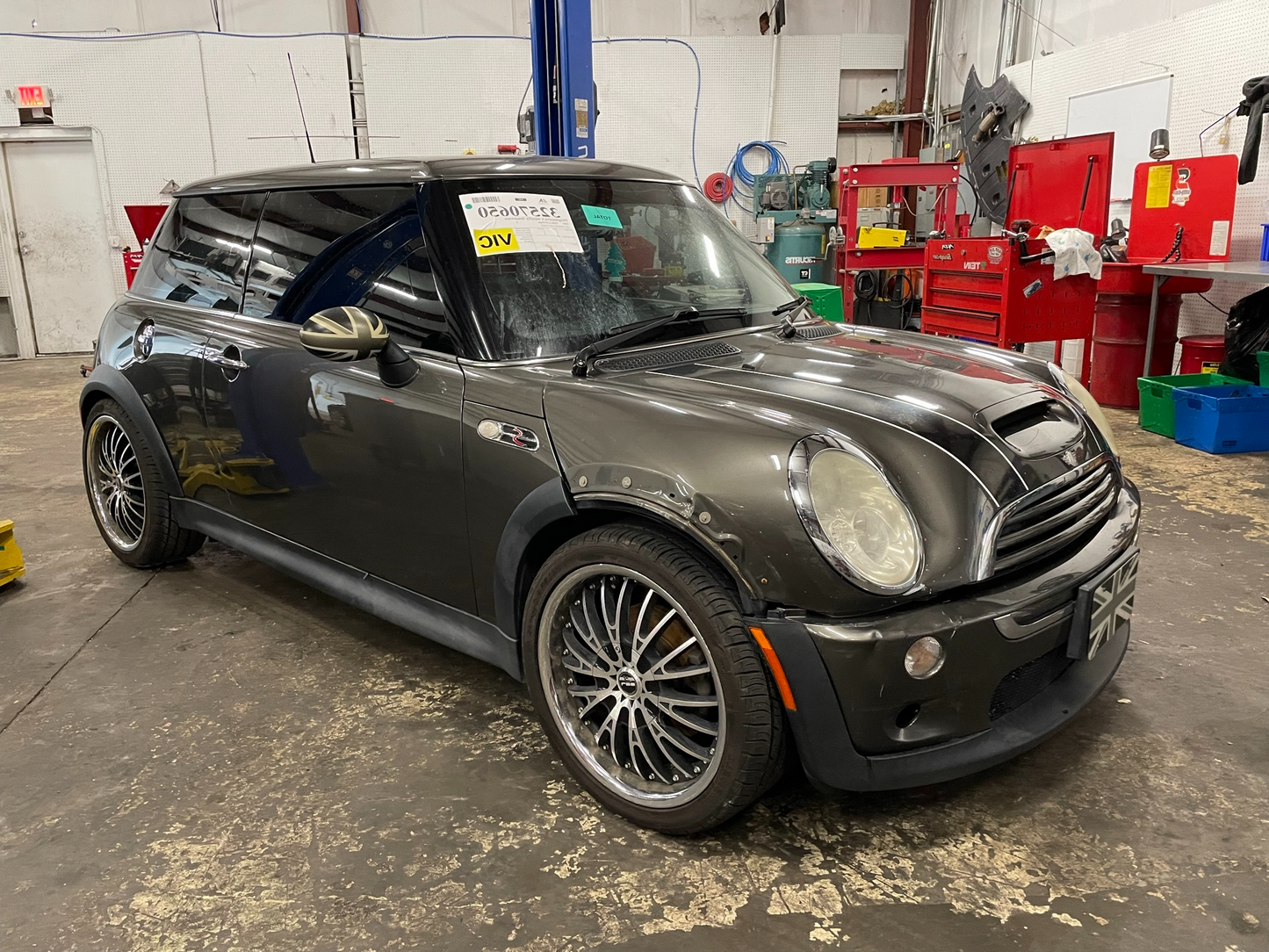 2006 MINI Cooper Hatchback S, New Parts Car (April 2022) Stk # 297