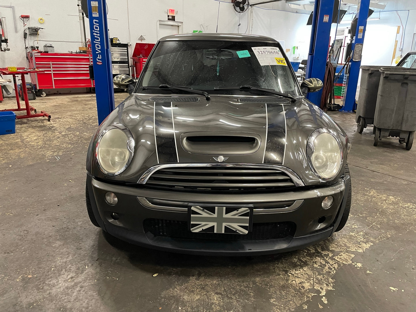 2006 MINI Cooper Hatchback S, New Parts Car (April 2022) Stk # 297