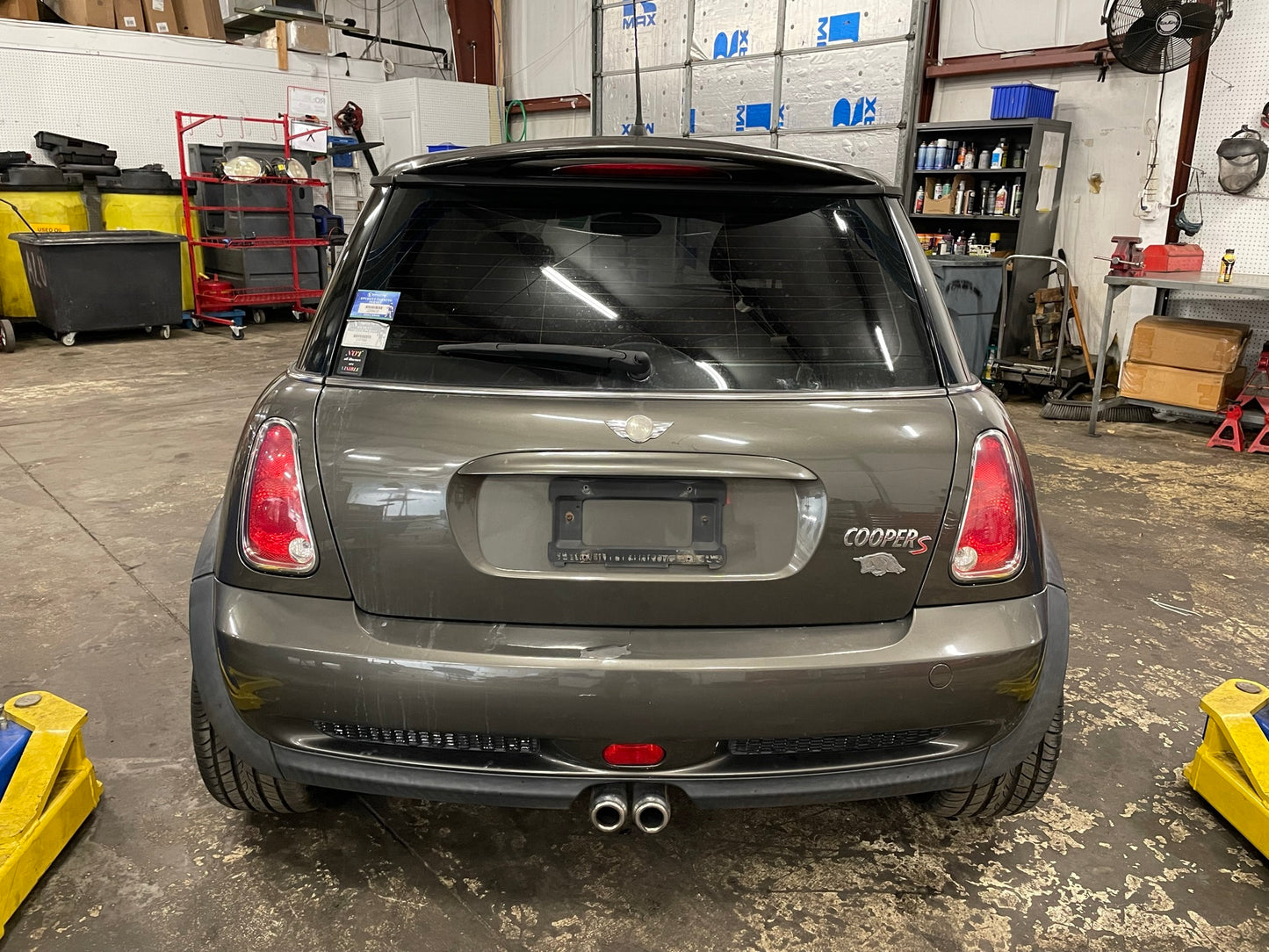 2006 MINI Cooper Hatchback S, New Parts Car (April 2022) Stk # 297