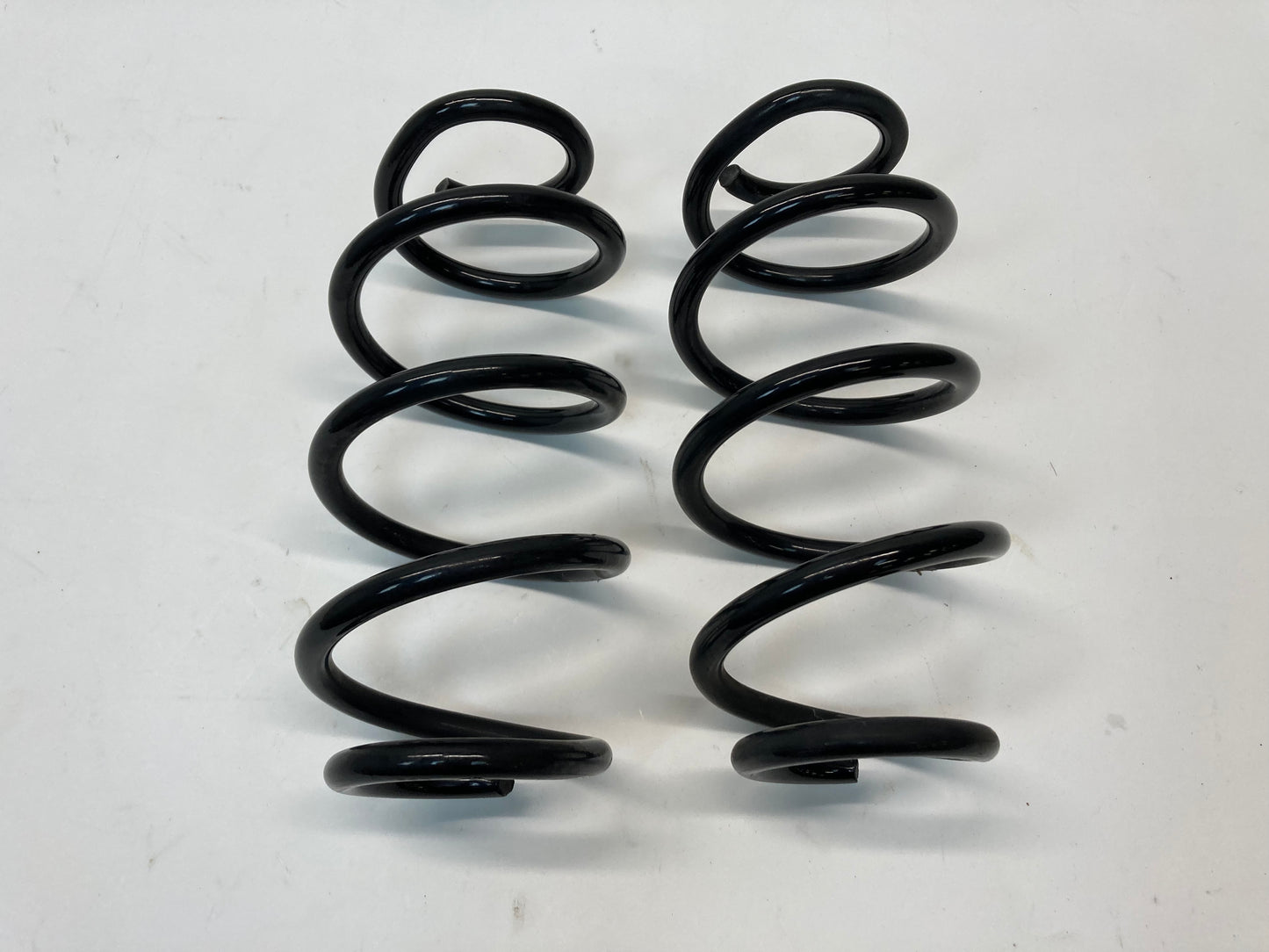 Mini Cooper Rear Coil Spring Pair 33536864183 F56