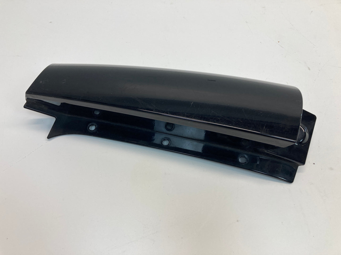 Mini Cooper Clubman Right Exterior C Column Cover Trim 51137167228 08-14 R55 359