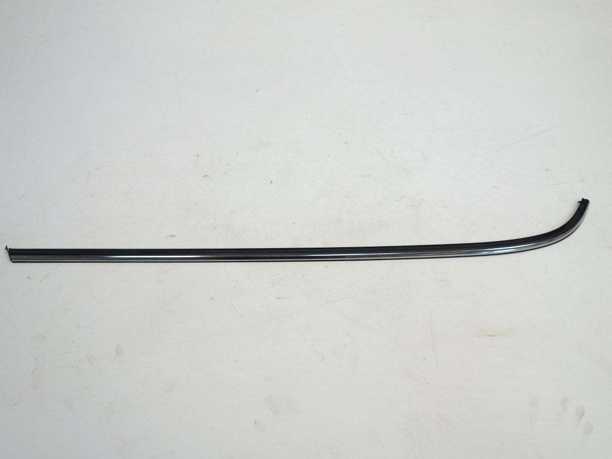 Mini Cooper Left Quarter Belt Line Trim 51367071671 02-06 R50 R53