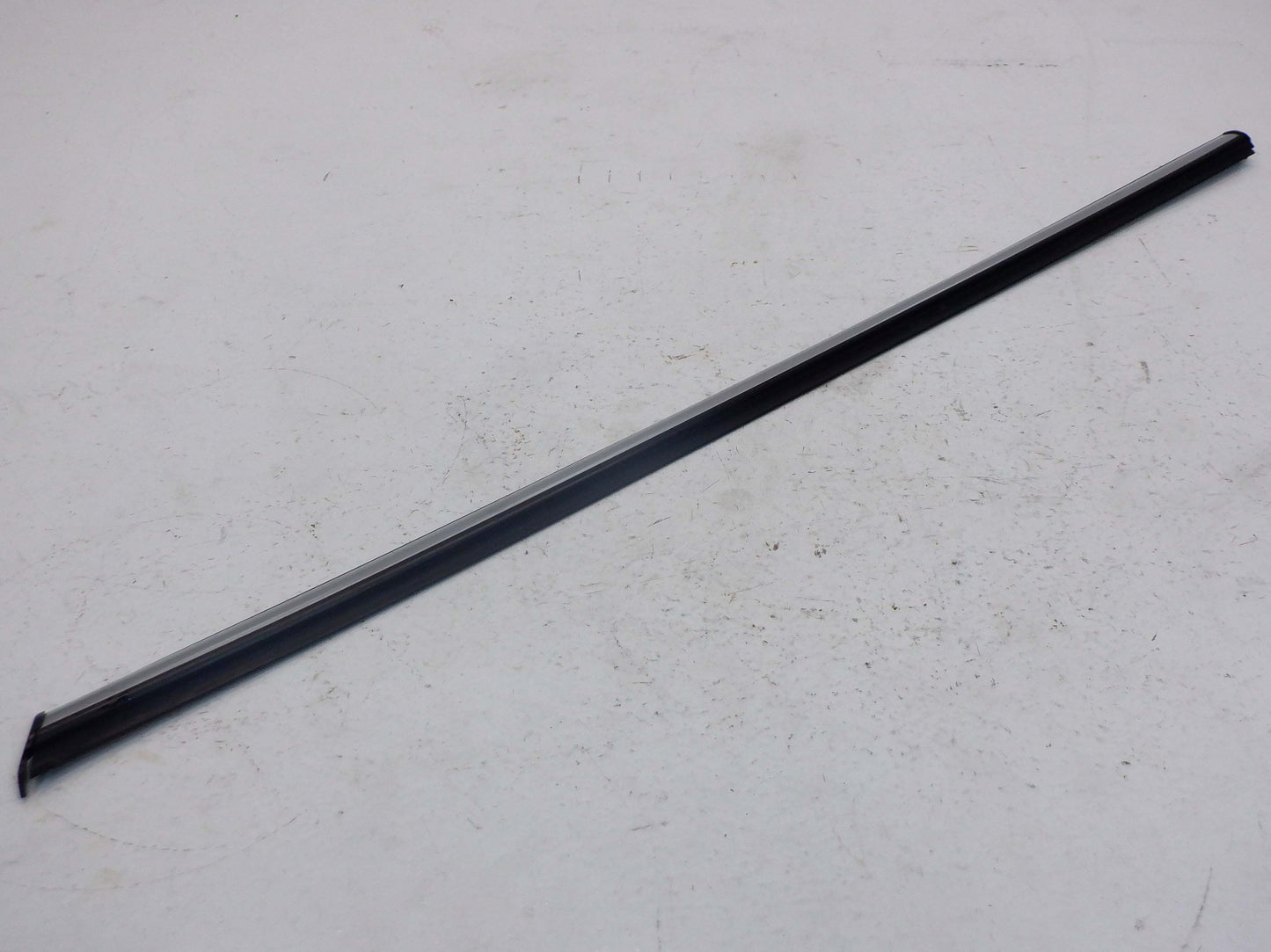 Mini Clubman Right Rear Side Molding Trim 51372754070 08-14 R55