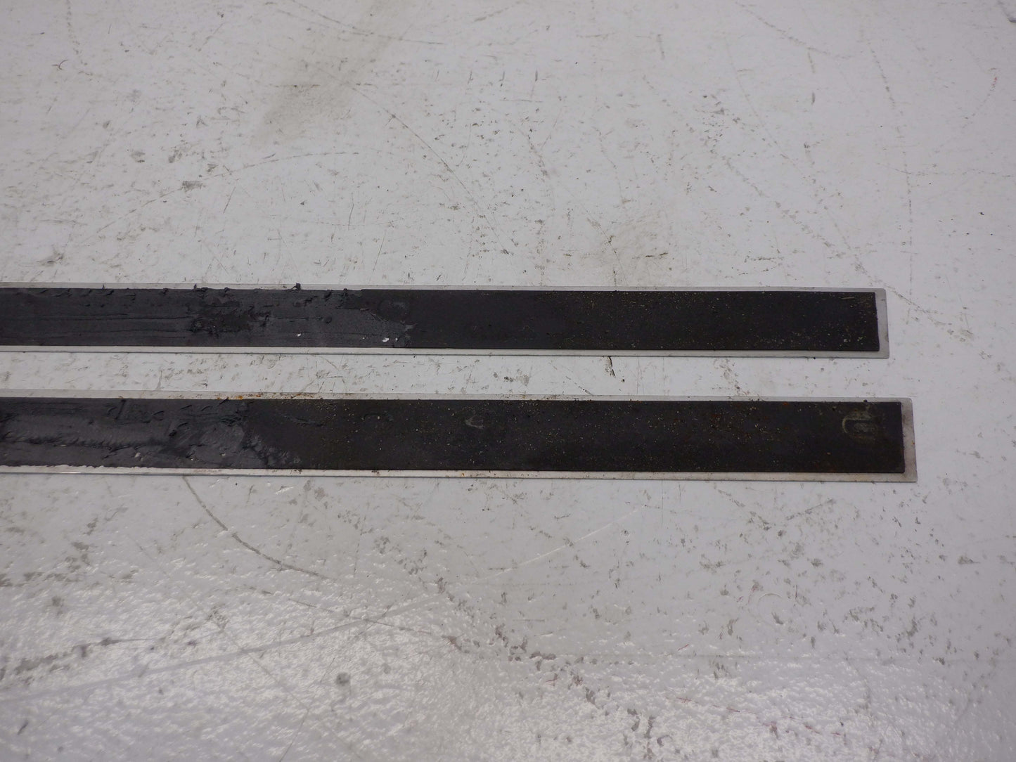 Mini Cooper Goodwood Side Skirt Door Sill Coves 51477315986 07-15 R5x 252