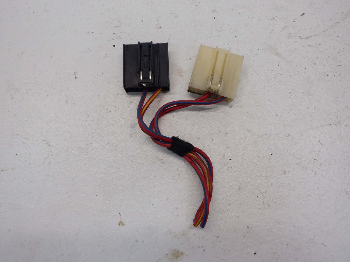 Mini Cooper Engine Bay Fuse Relay Box Wires 03-08 R50 R52 R53