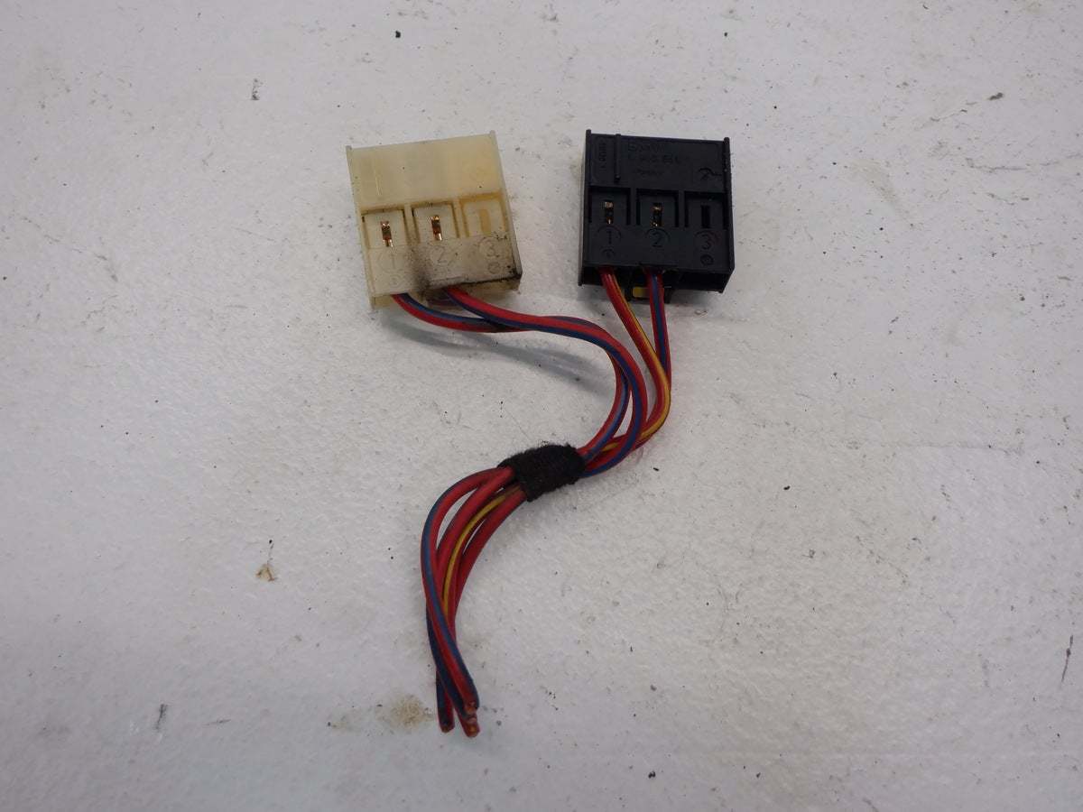 Mini Cooper Engine Bay Fuse Relay Box Wires 03-08 R50 R52 R53