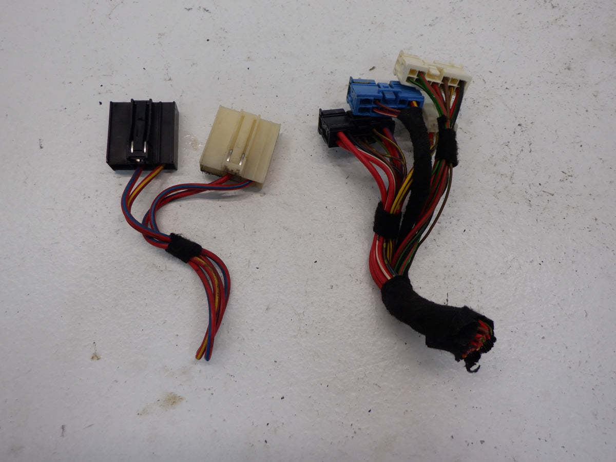 Mini Cooper Engine Bay Fuse Relay Box Wires 03-08 R50 R52 R53