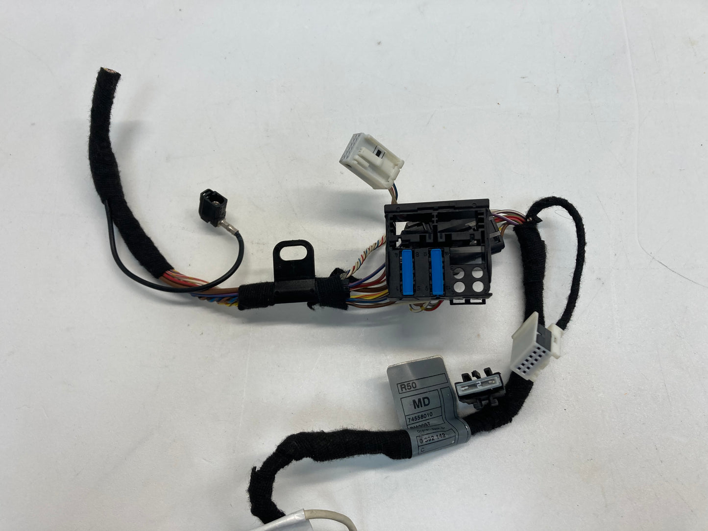 Mini Cooper Radio Wire Harness iPod 2002-2008 R50 R52 R53