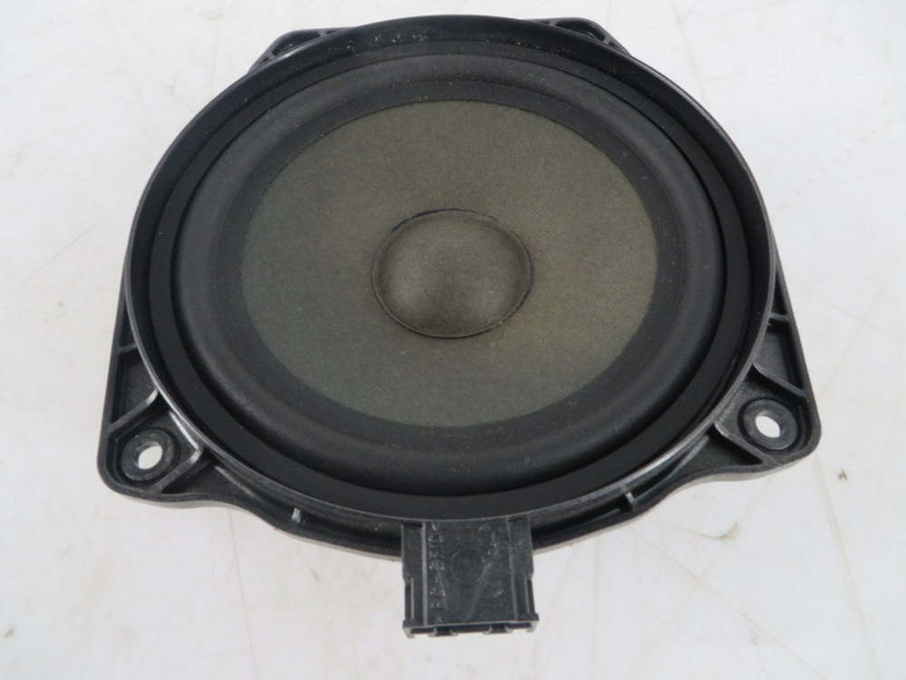 Mini Cooper Front Door Woofer Speaker 65133422637 07-09 R55 R56 R57