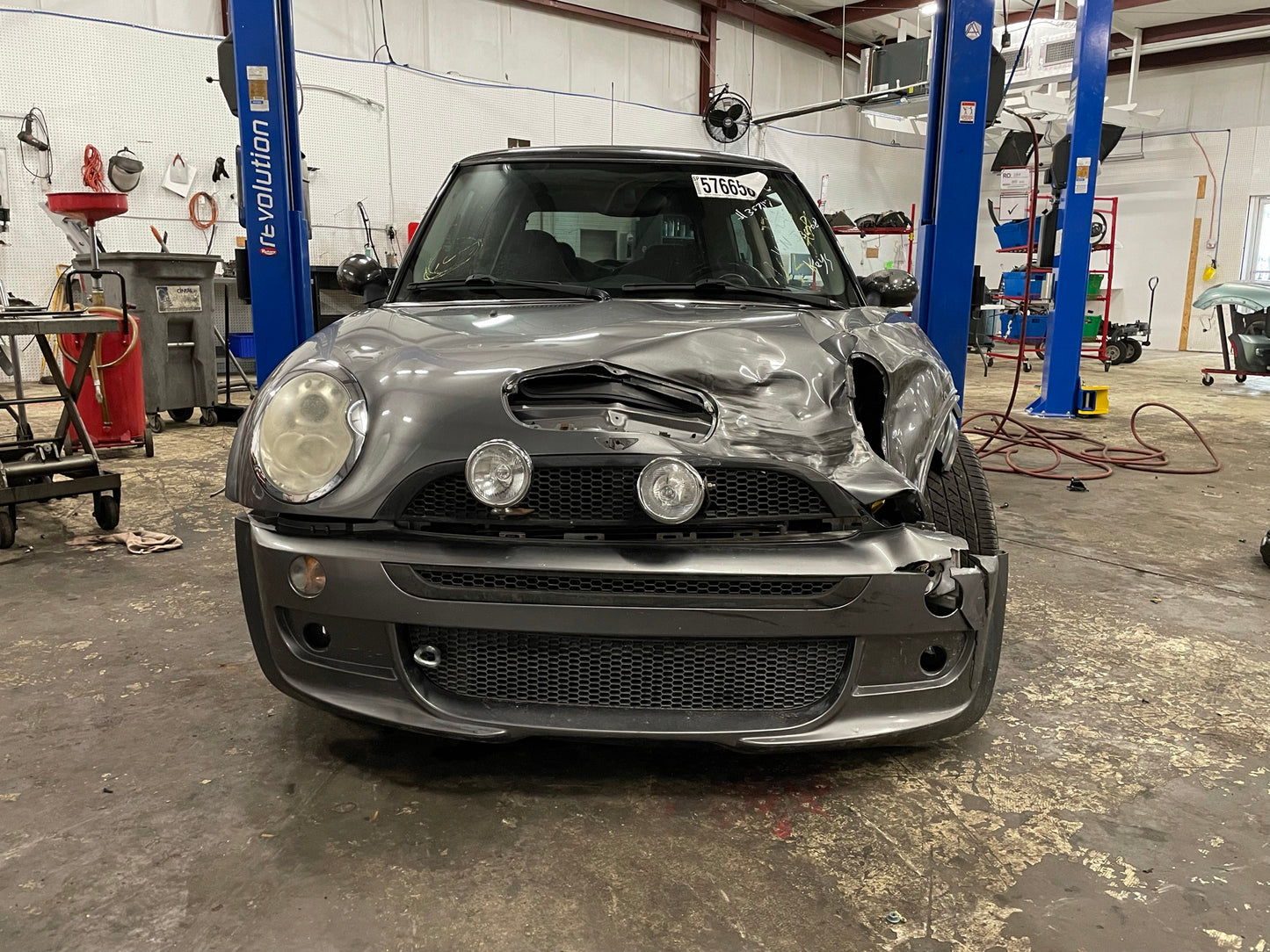 2006 MINI Cooper Hatchback S, New Parts Car (October 2021) Stk # 261