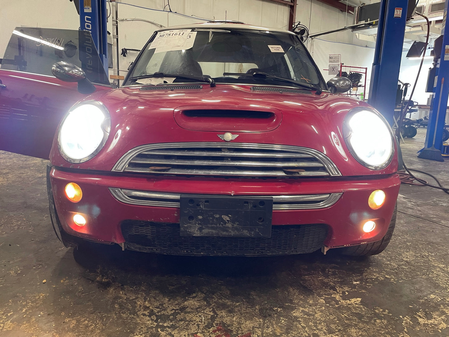 2004 MINI Cooper Hatchback S, New Parts Car (November 2021) Stk # 265