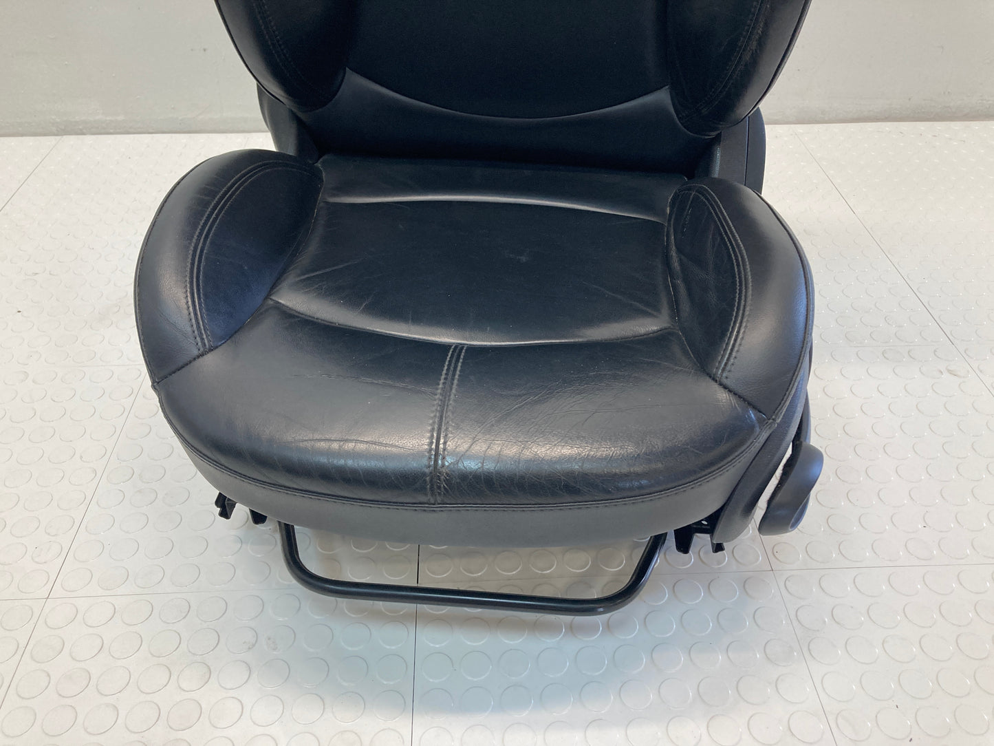 Mini Countryman Seats Carbon Black Leather T6E1 11-16 R60