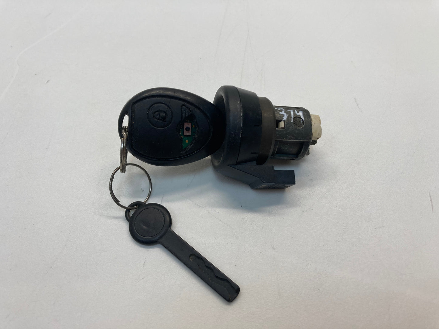 Mini Cooper S DME and Key Set Manual No Door Lock Cylinder W11 12147557395 05-08 R52 R53 330